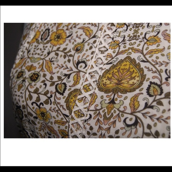 Halter dress. - Picture 7 of 8